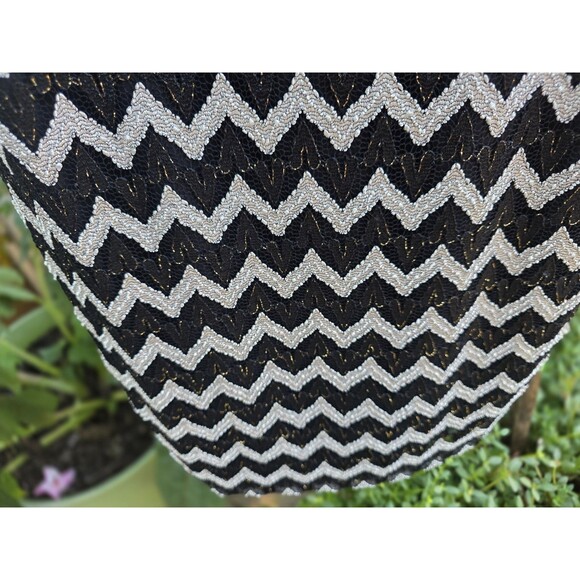 Women's NWT Cocktail/Party Dress Perceptions New York Size 4 Black/Silver - Picture 2 of 6